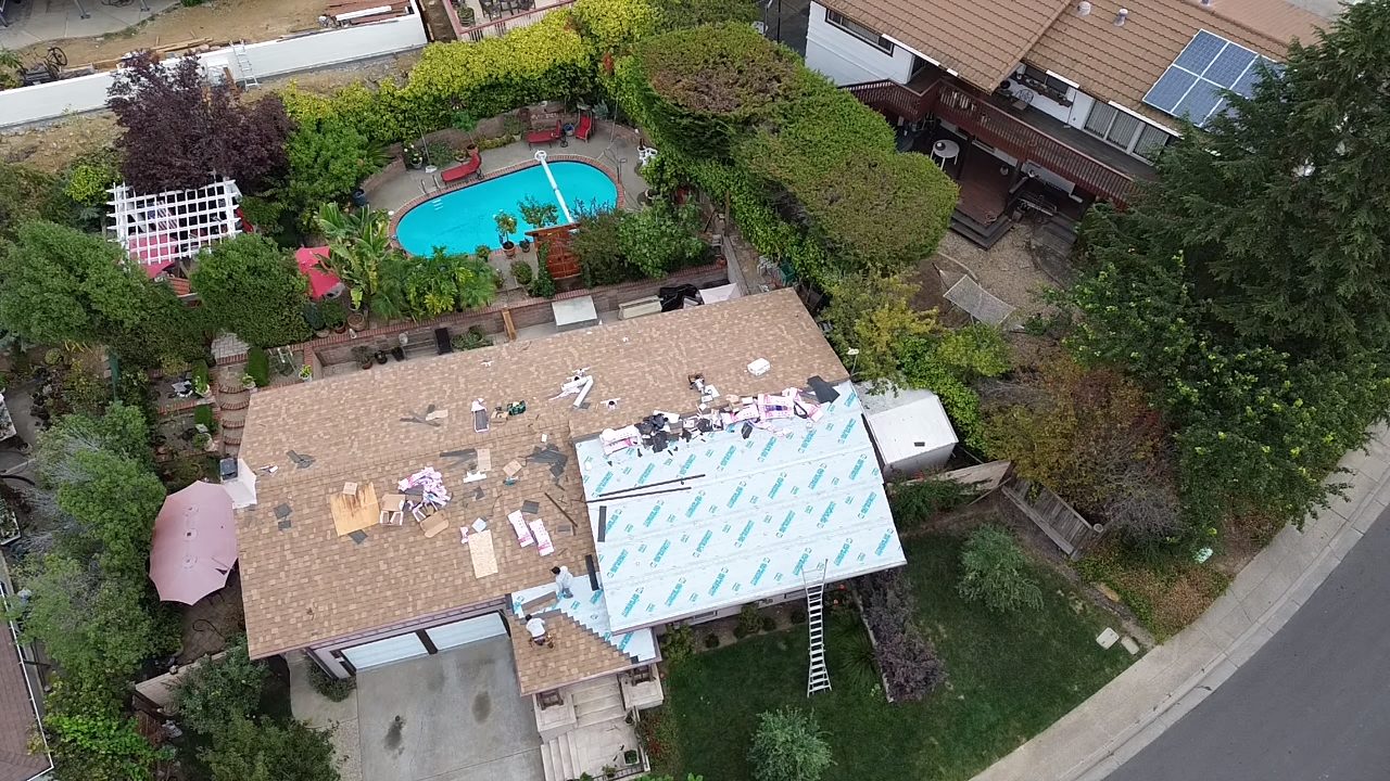 Roof plane and gutter line in Walnut Creek