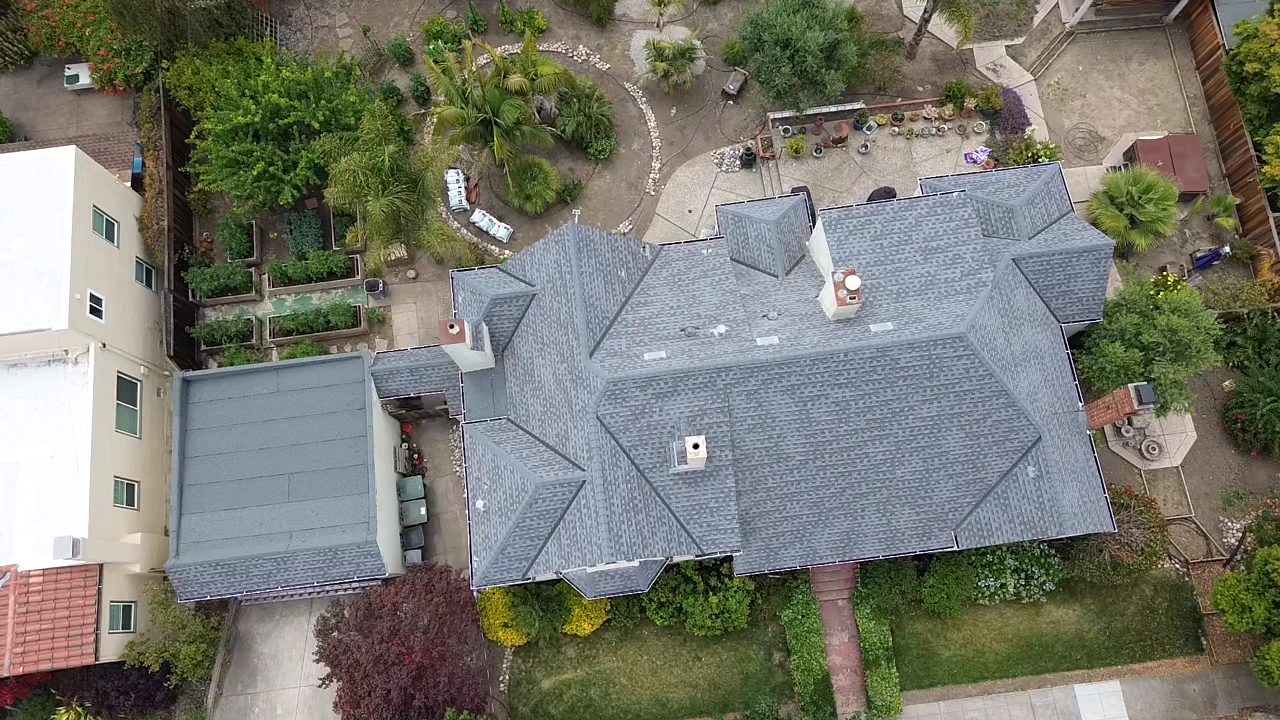 Valley and ridge detail on a Lafayette roof